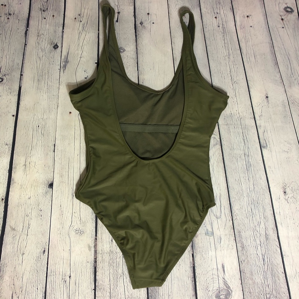 Bae squad One piece swimsuit - Picture 3 of 5